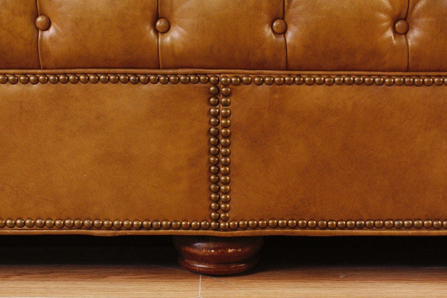 Leathercraft Toffee Chesterfield Sofa