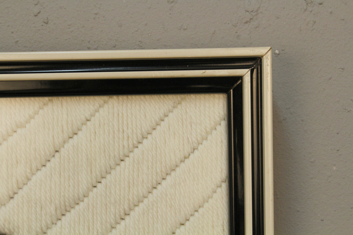 "Dame Noir" Embroidered Art