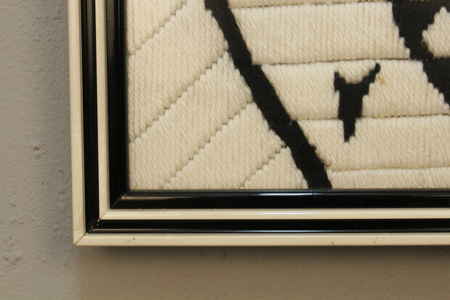 "Dame Noir" Embroidered Art