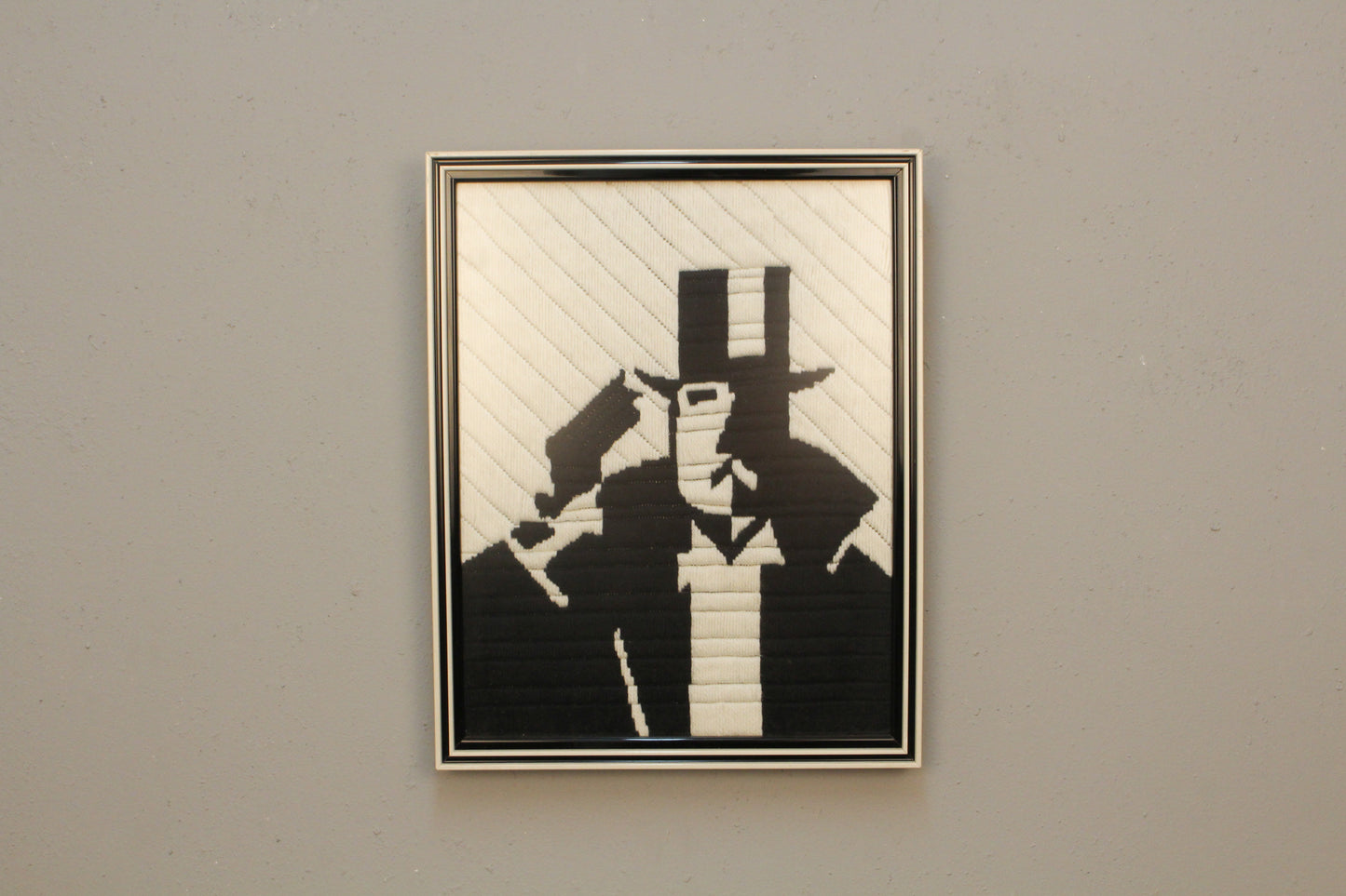 "Gent Noir" Embroidered Art