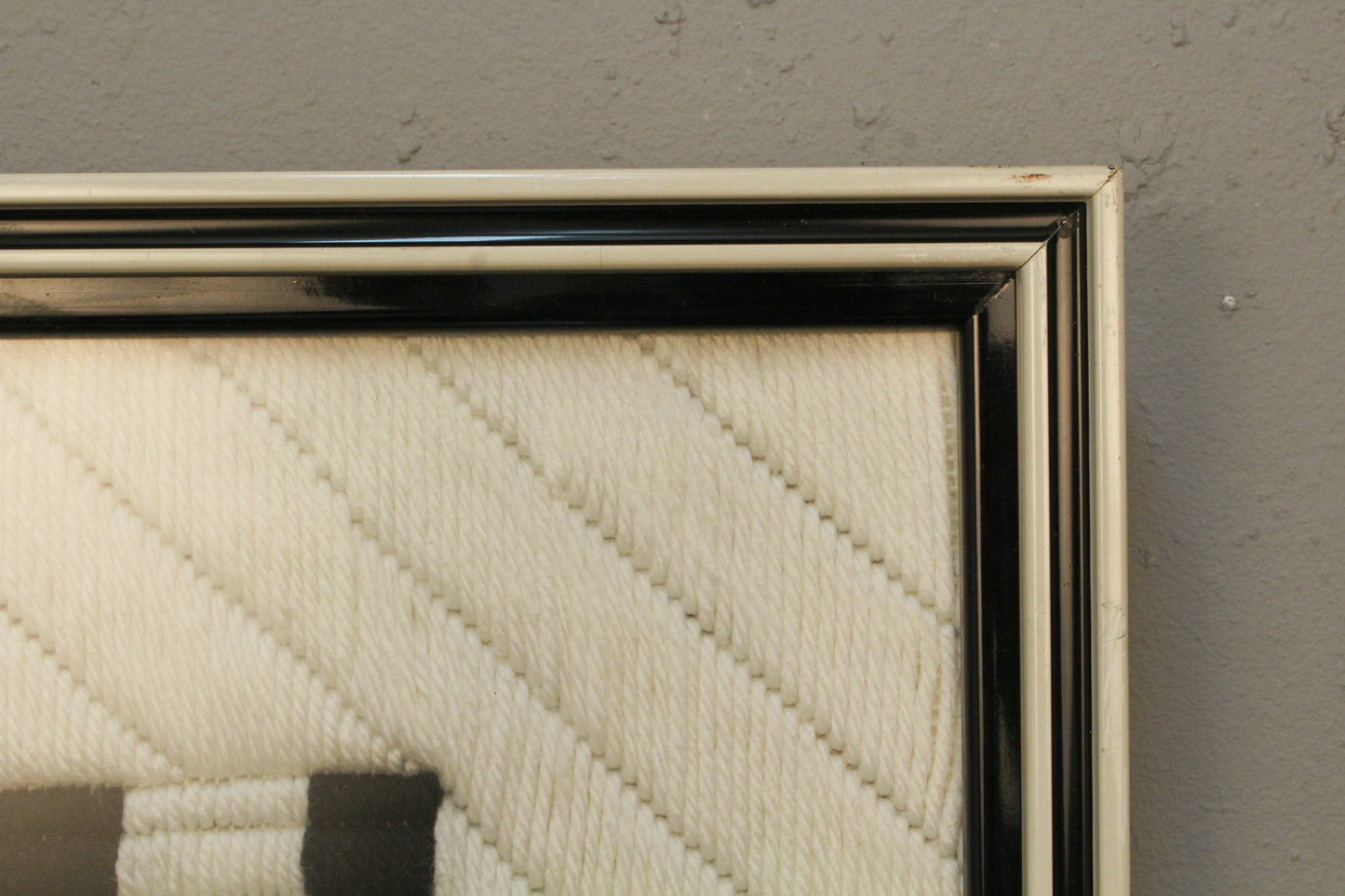 "Gent Noir" Embroidered Art