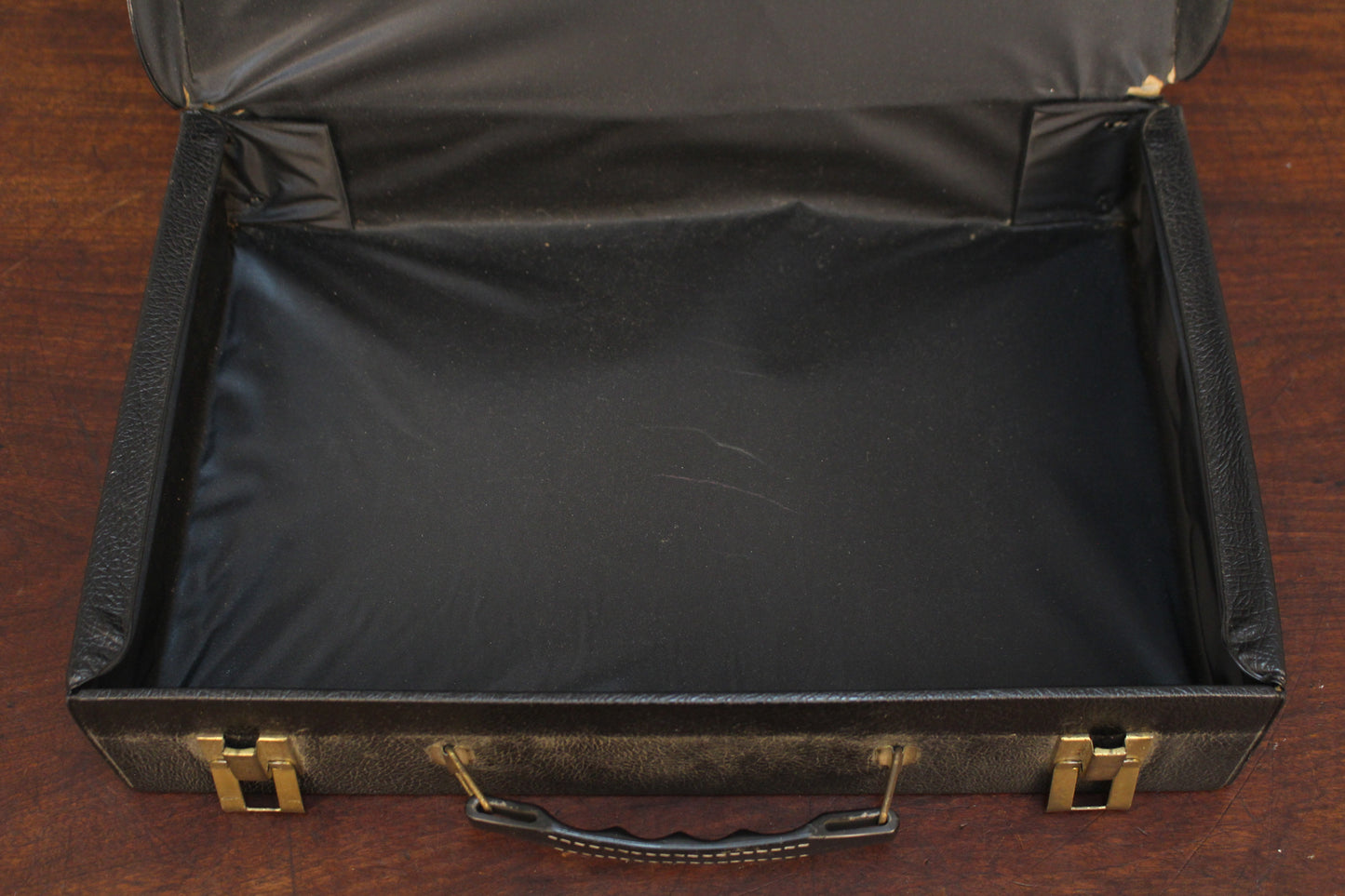 Amoco Black Vinyl Travel Case