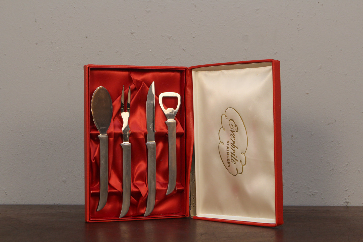 Everbrite 4-Piece Stainless Barware Set