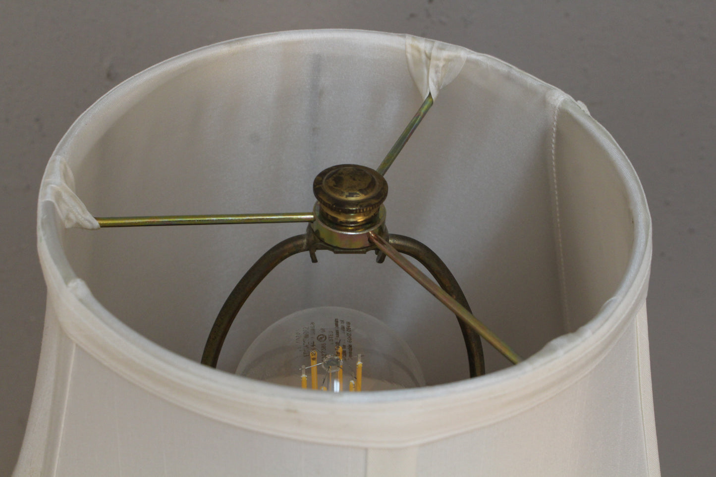 Classic Brass Table Lamp