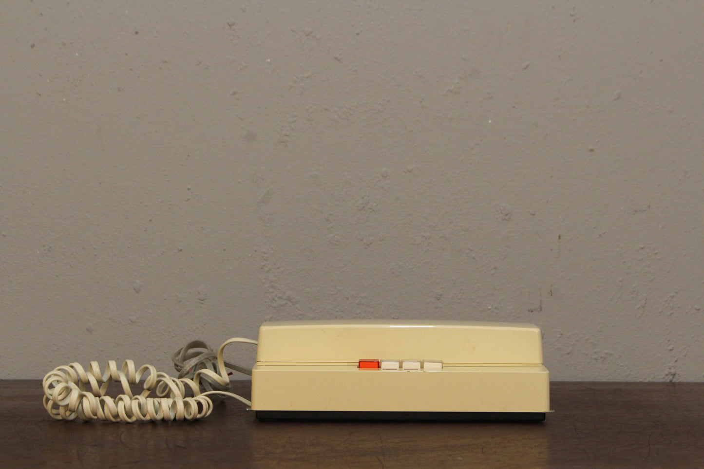 Retro Cream Office Telephone