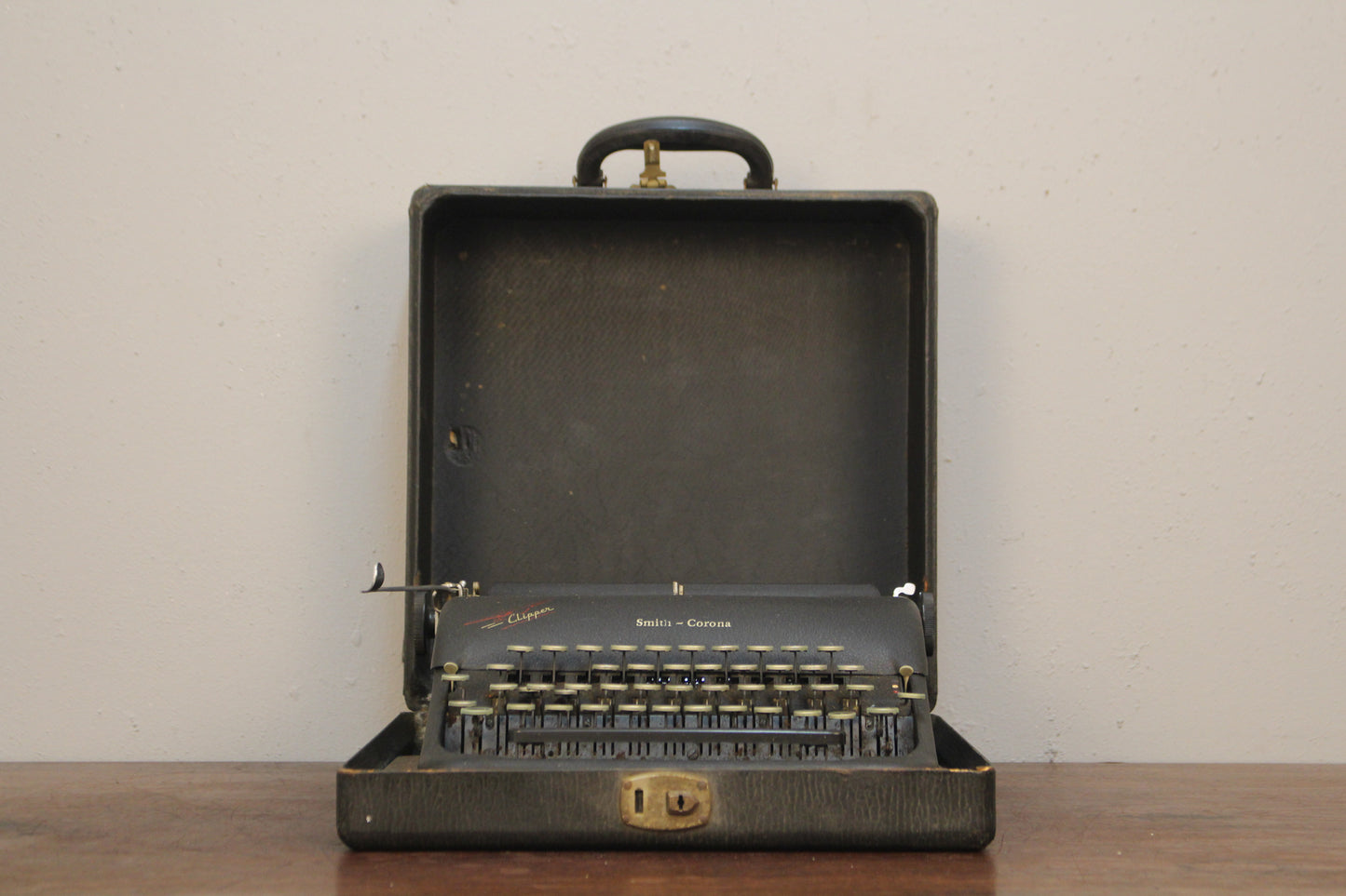 Smith-Corona "Clipper" Typewriter with Case