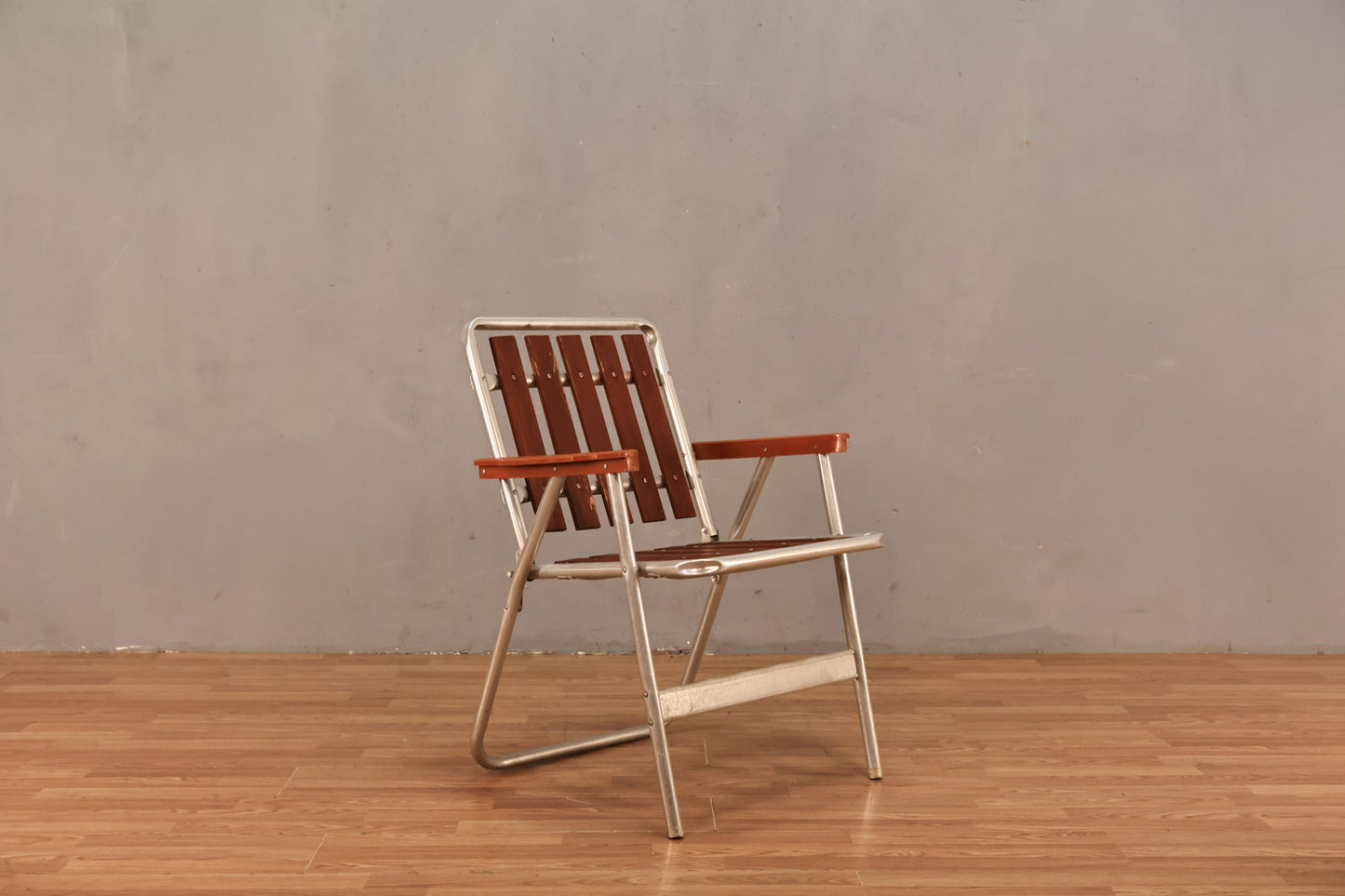 Slatted Wood & Aluminum Folding Lawn Chair