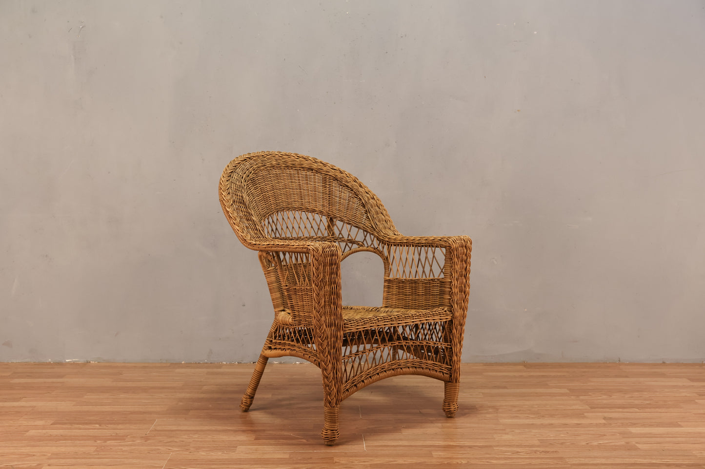 All-Weather Wicker Armchair - ONLINE ONLY