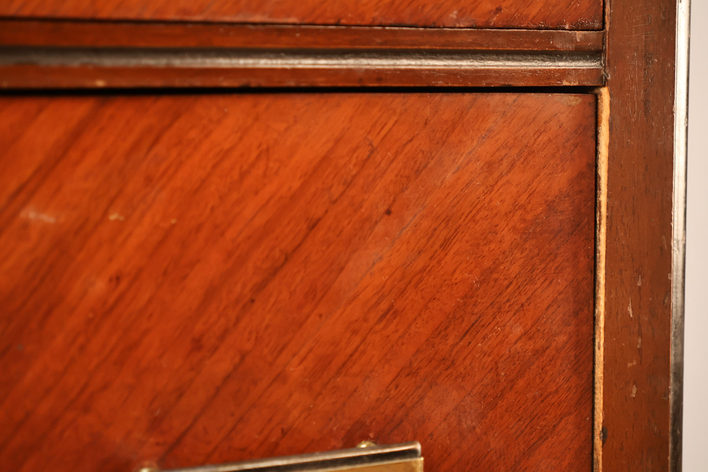 Art Deco 3-Drawer Dresser