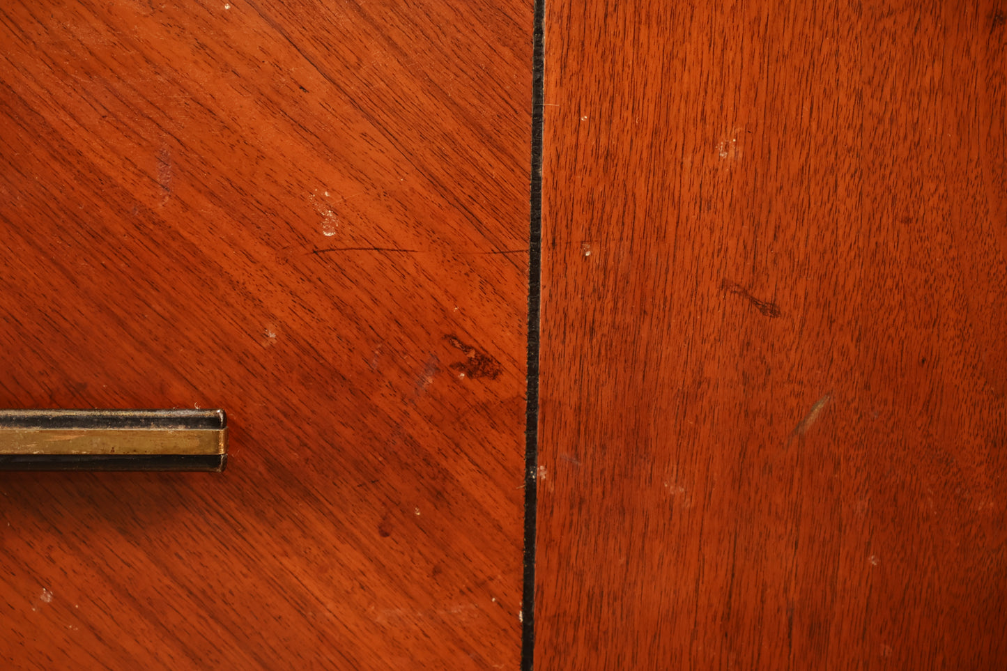 Art Deco 3-Drawer Dresser