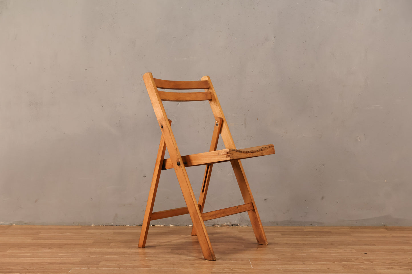 Slatted Blonde Folding Chair B