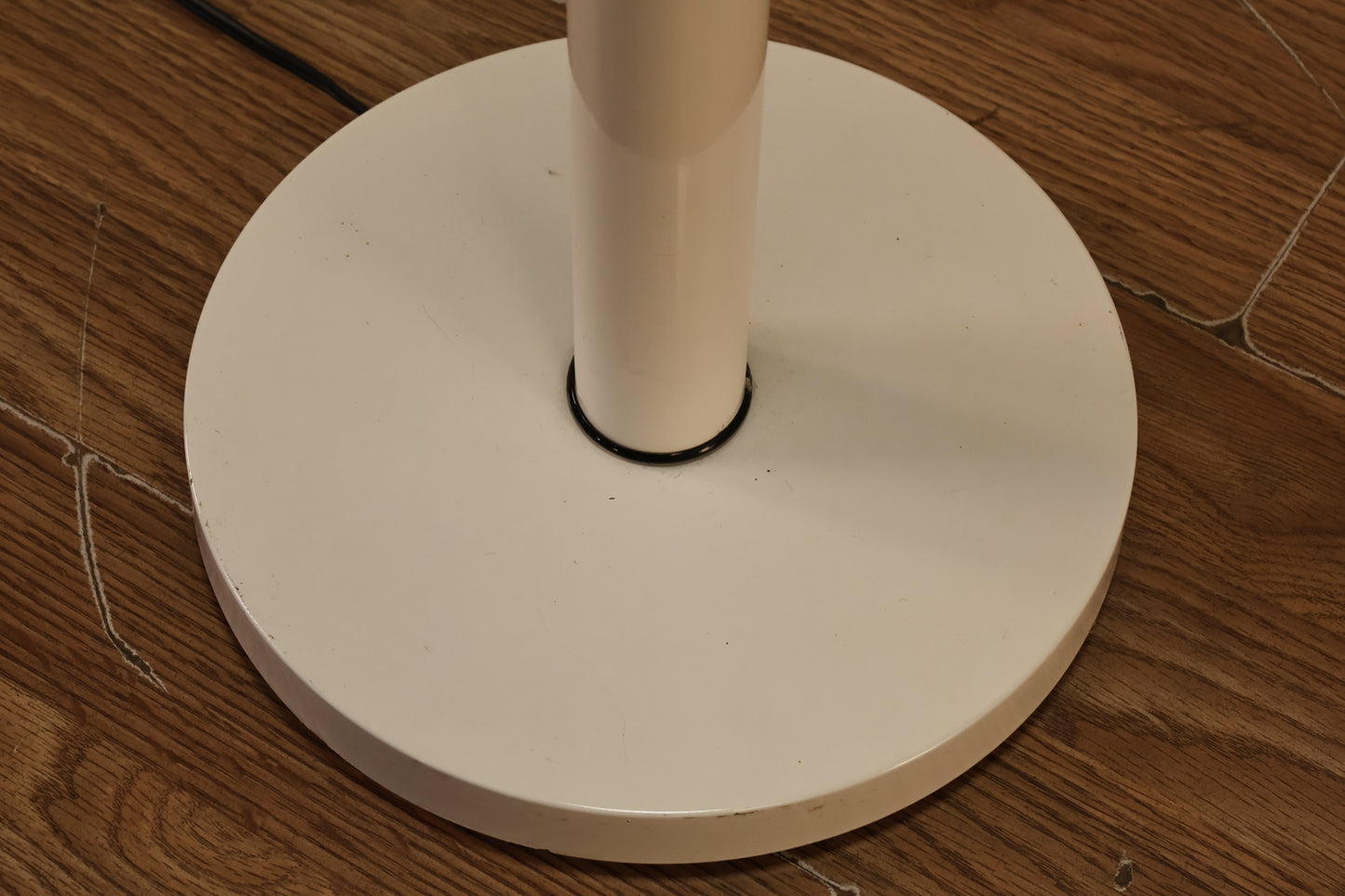 Mod White & Black Gooseneck Floor Lamp