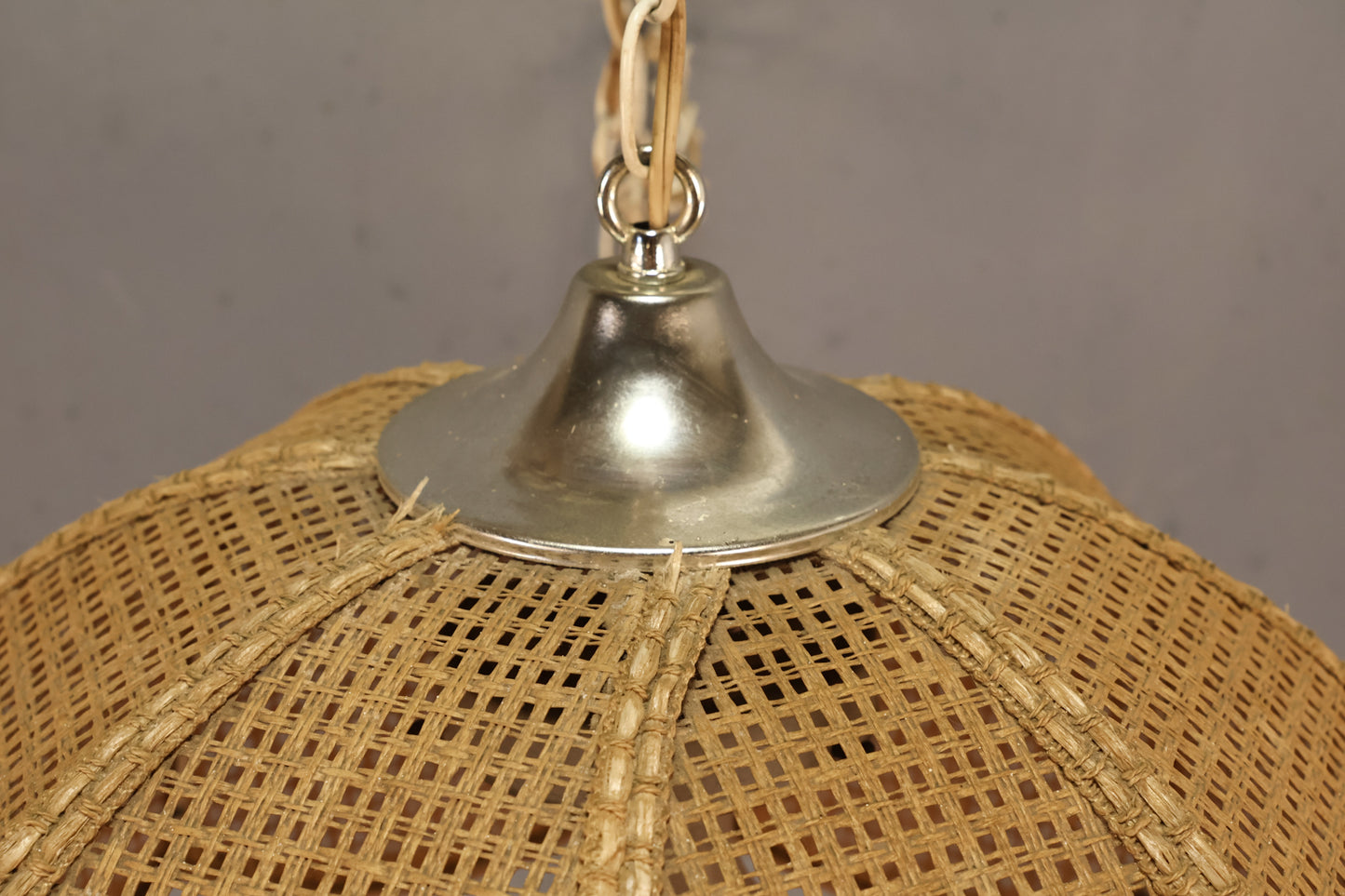 Woven Scalloped Swag Lamp