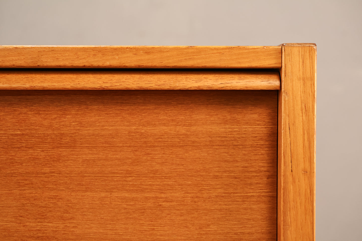 Jesper Teak 9-Drawer Dresser