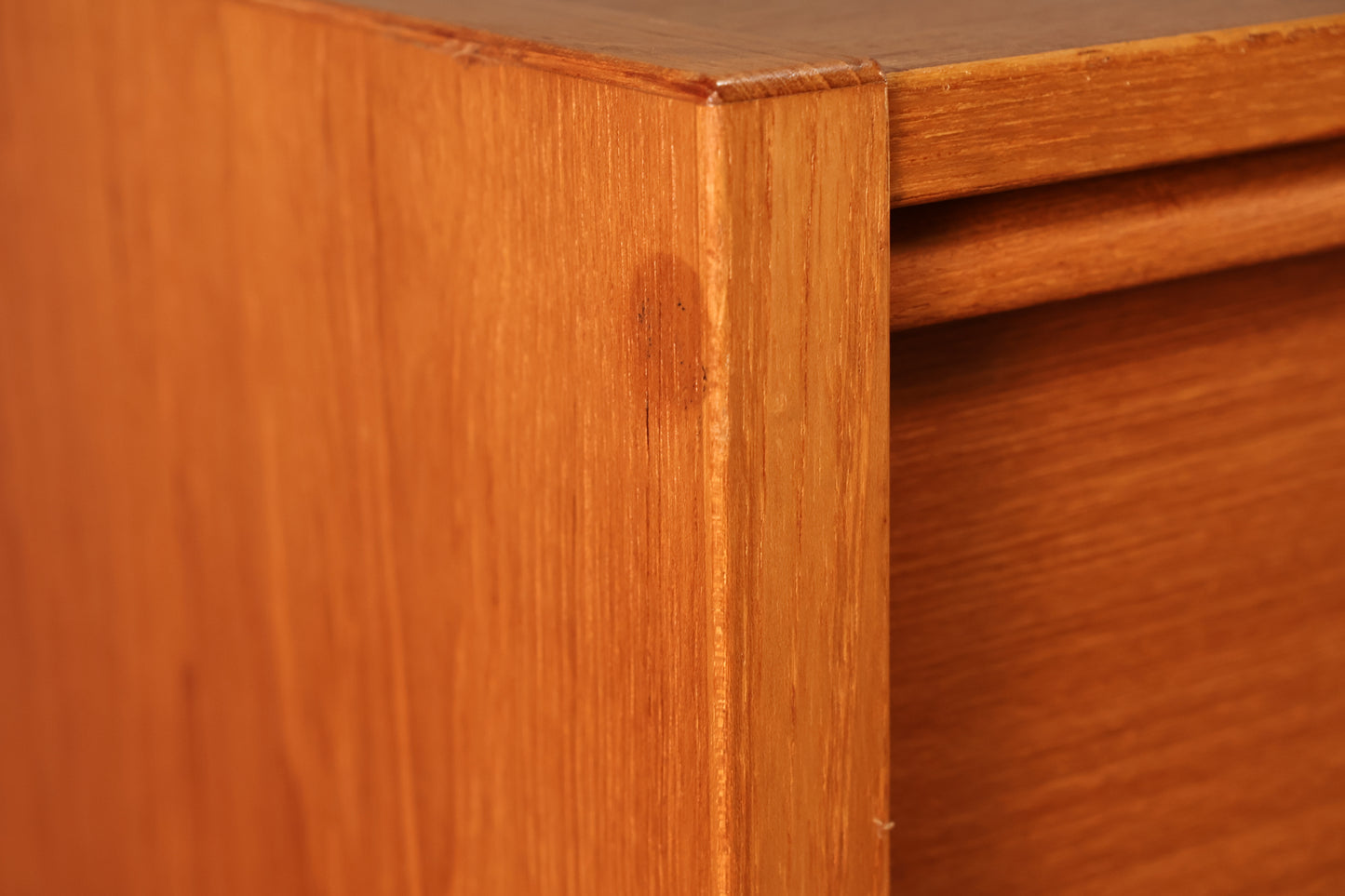 Jesper Teak 9-Drawer Dresser