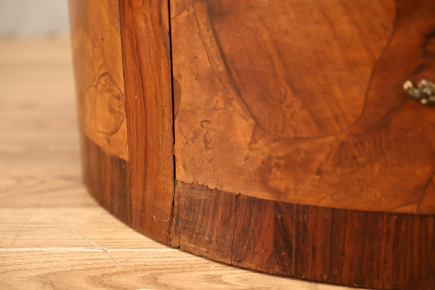 Italian Olive Burl 4-Drawer Drum End Table