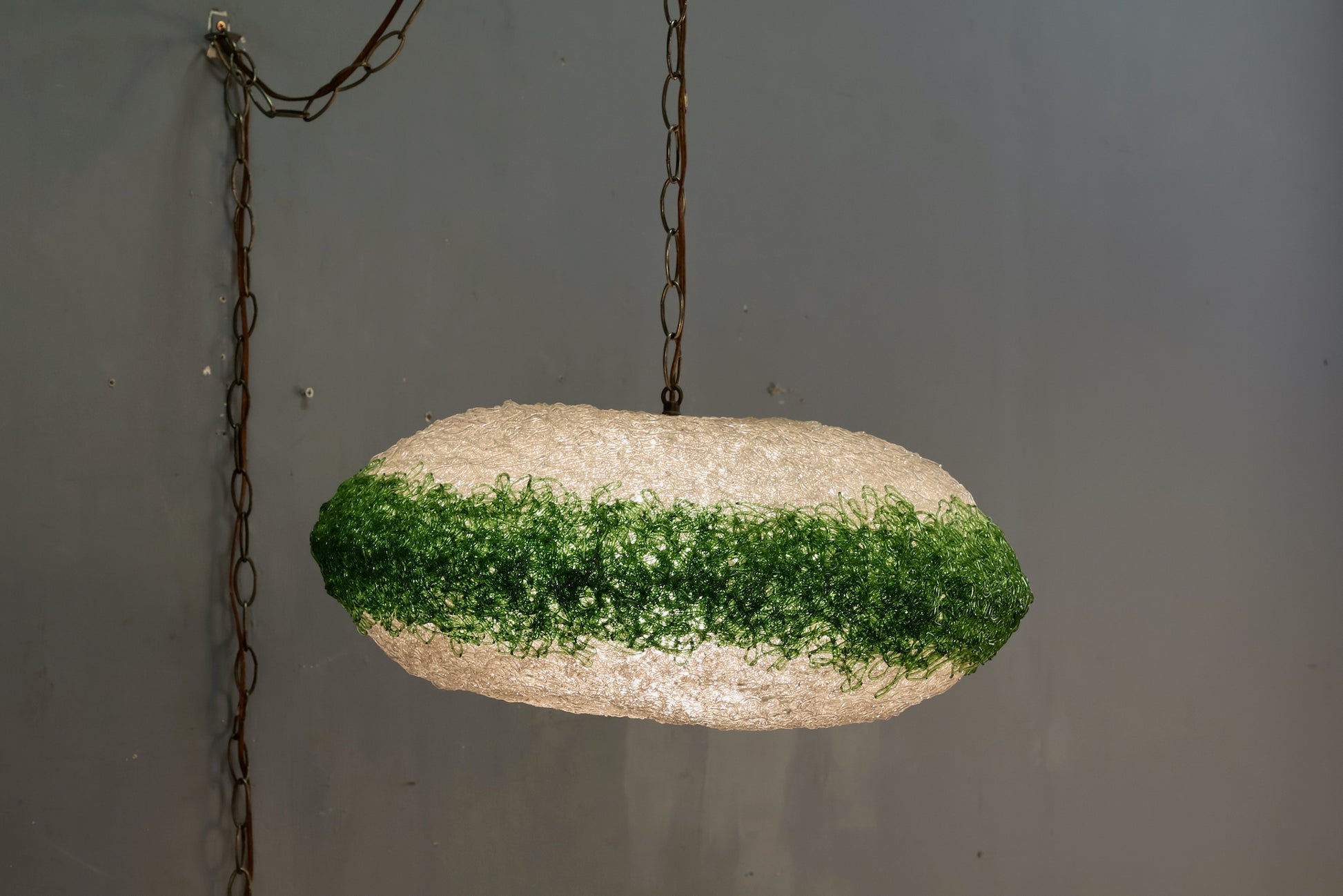 Spaghetti Basil & White Saucer Swag Lamp