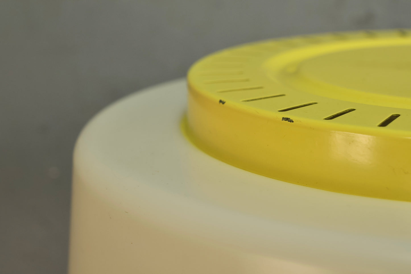 Mod Yellow Table Lamp