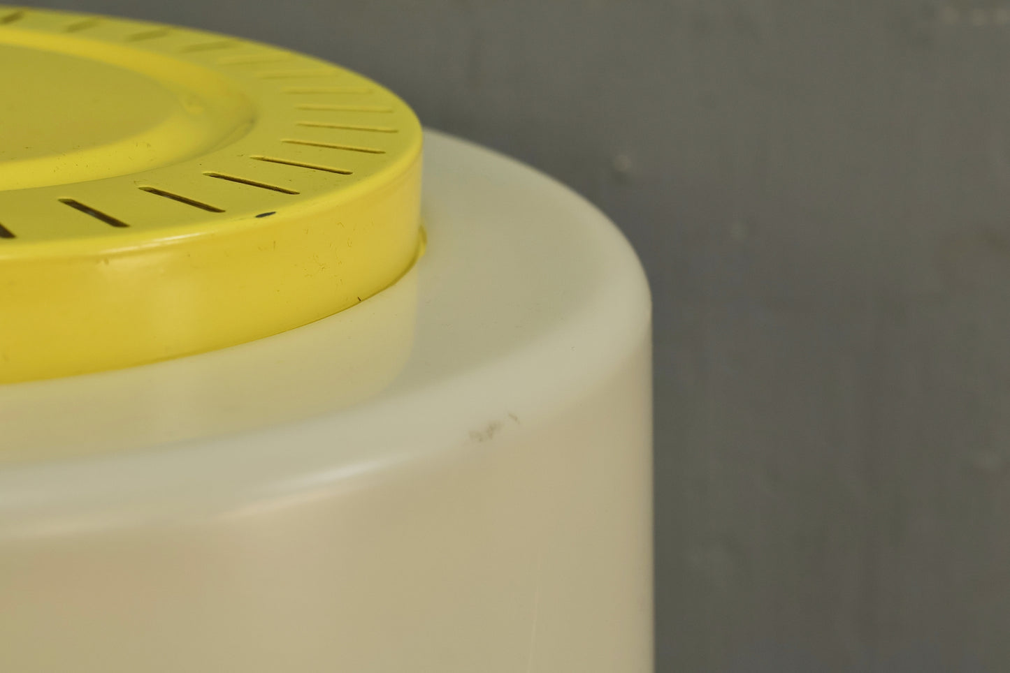 Mod Yellow Table Lamp