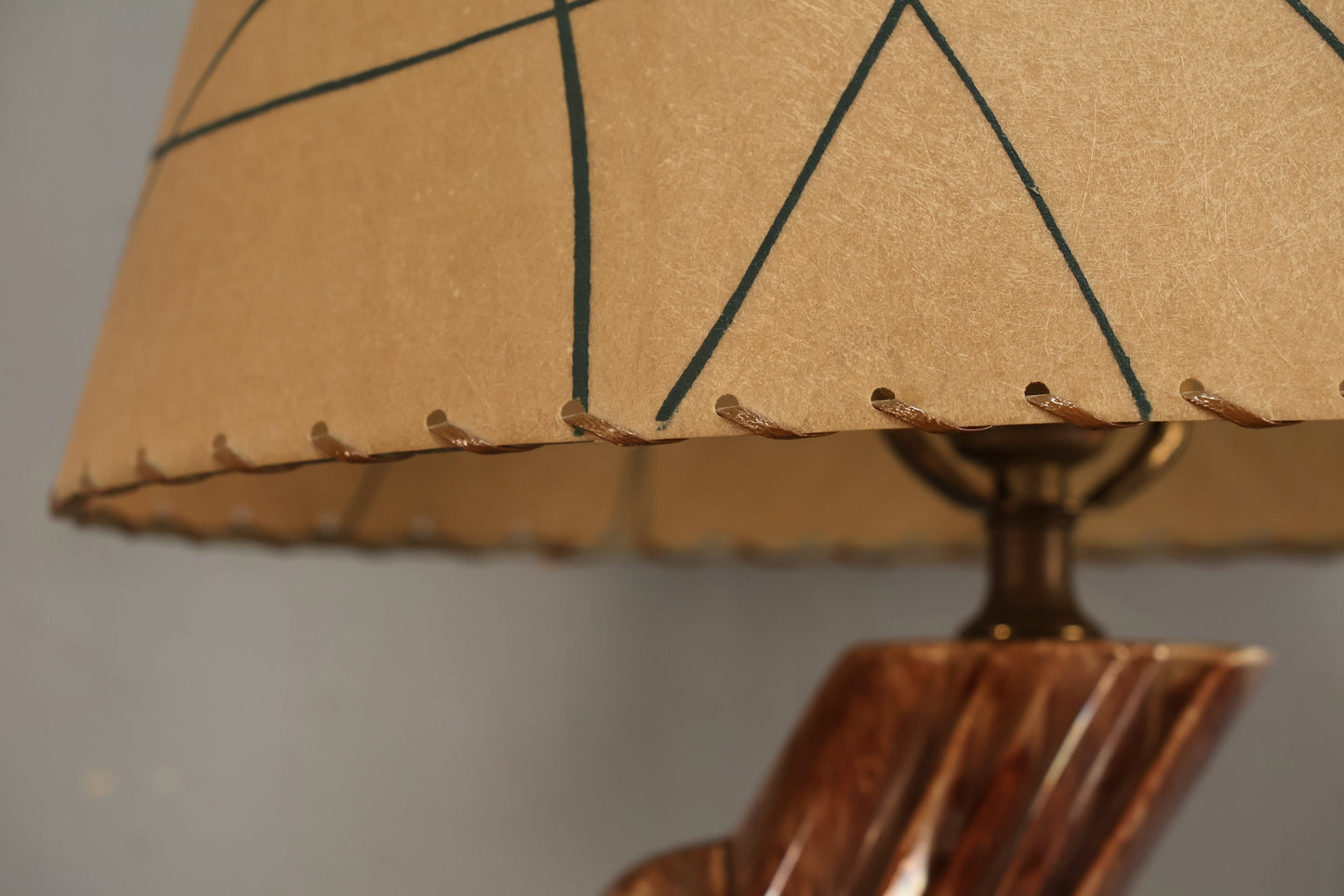 Ceramic Knot Table Lamp