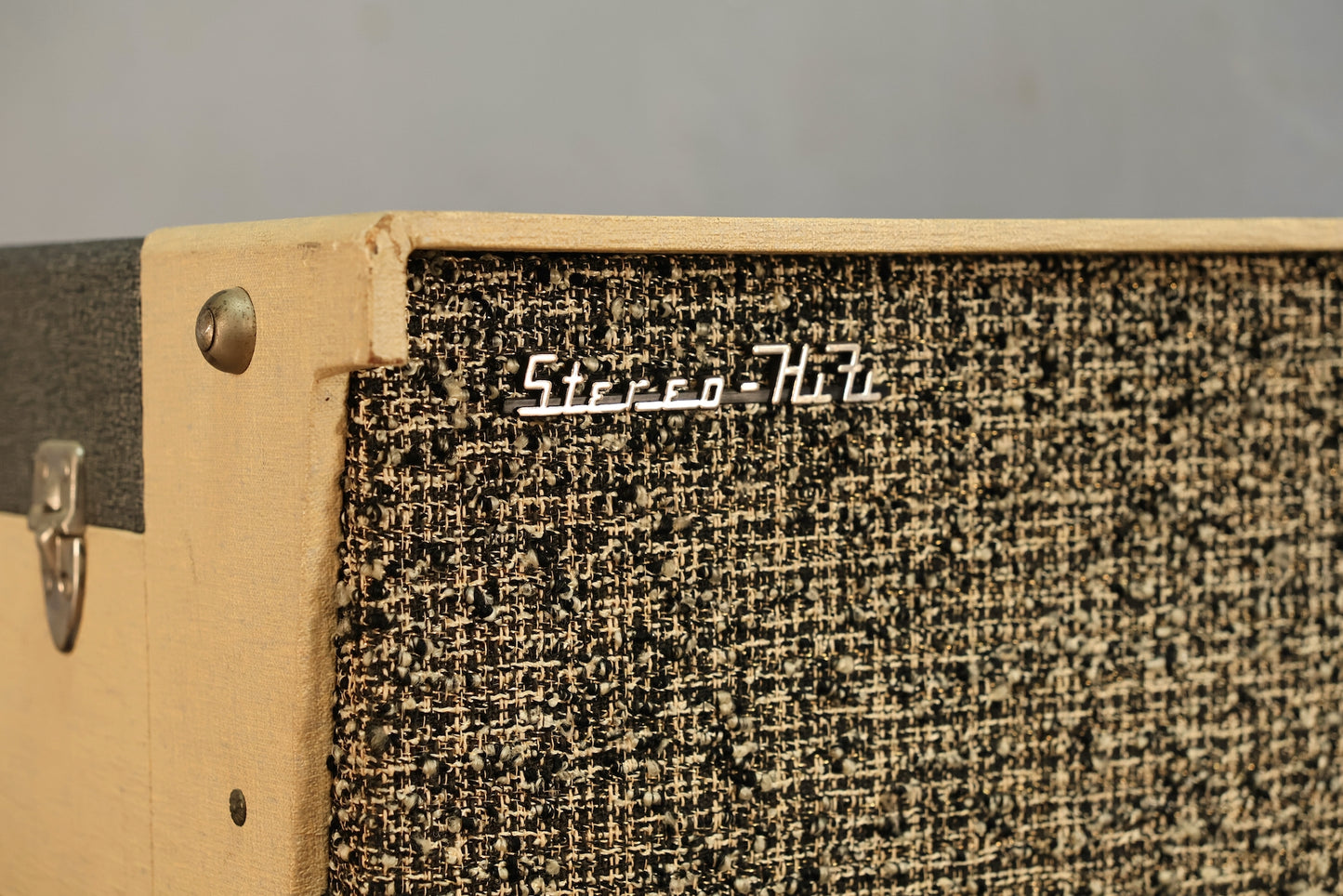 Prop Portable Turntable