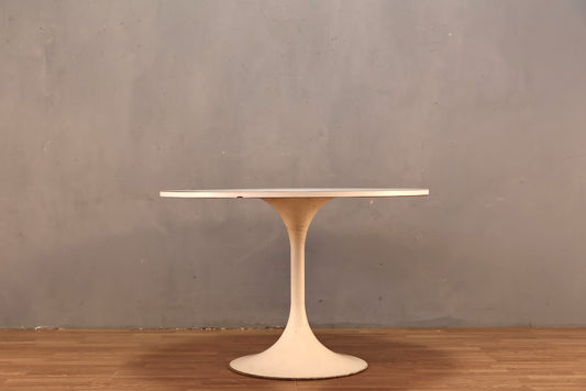 Mod White Tulip-Style Dining Table - ONLINE ONLY
