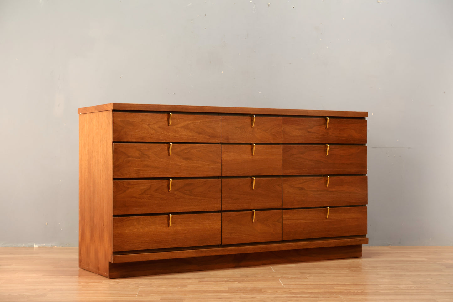 Cavalier Walnut 1-Drawer Nightstand - ONLINE ONLY