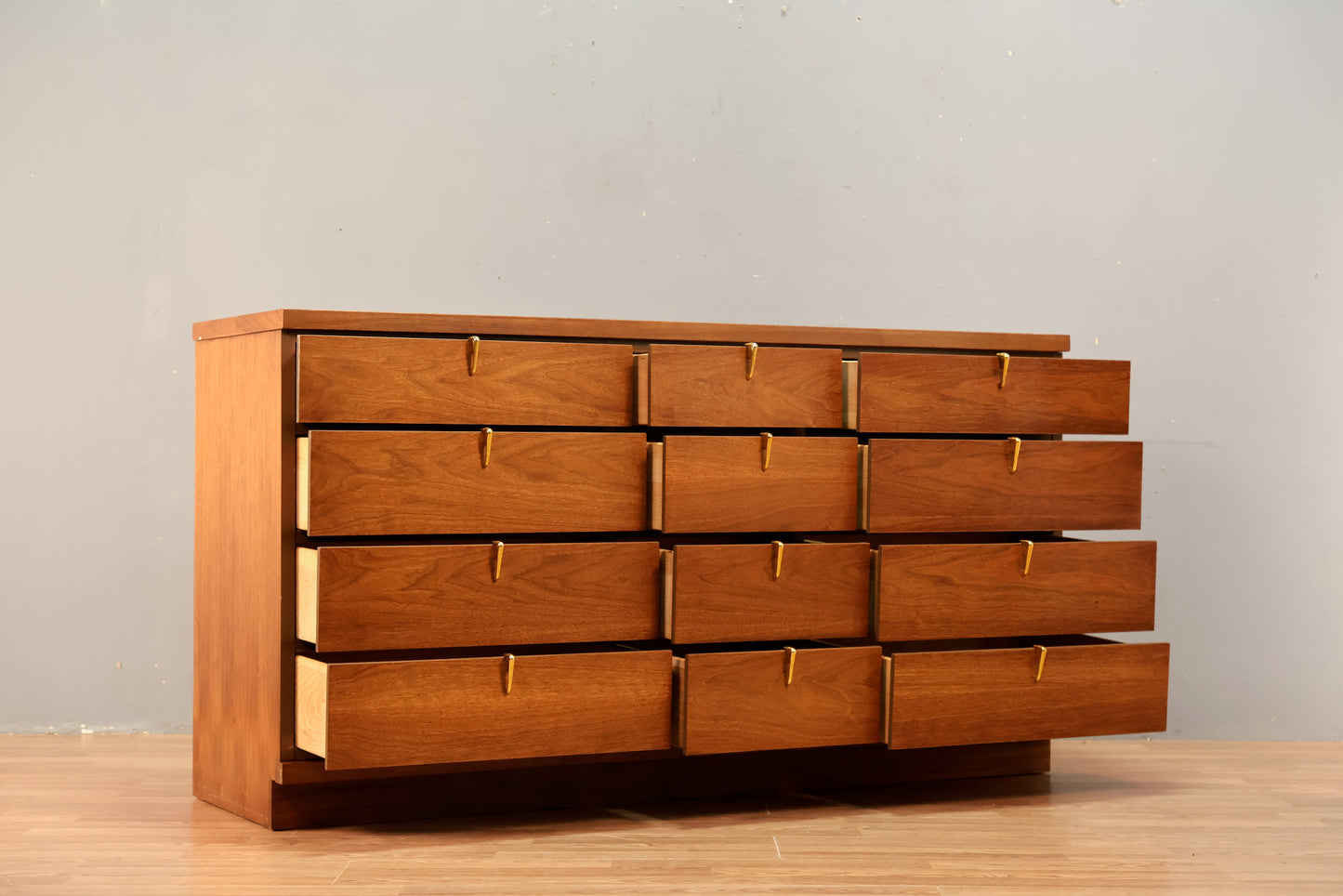 Cavalier Walnut 1-Drawer Nightstand - ONLINE ONLY