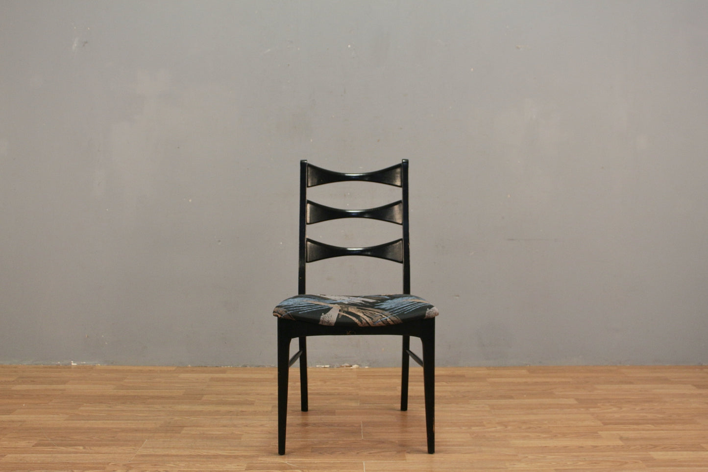 Mid Century Black & Brushstroke Side Chair