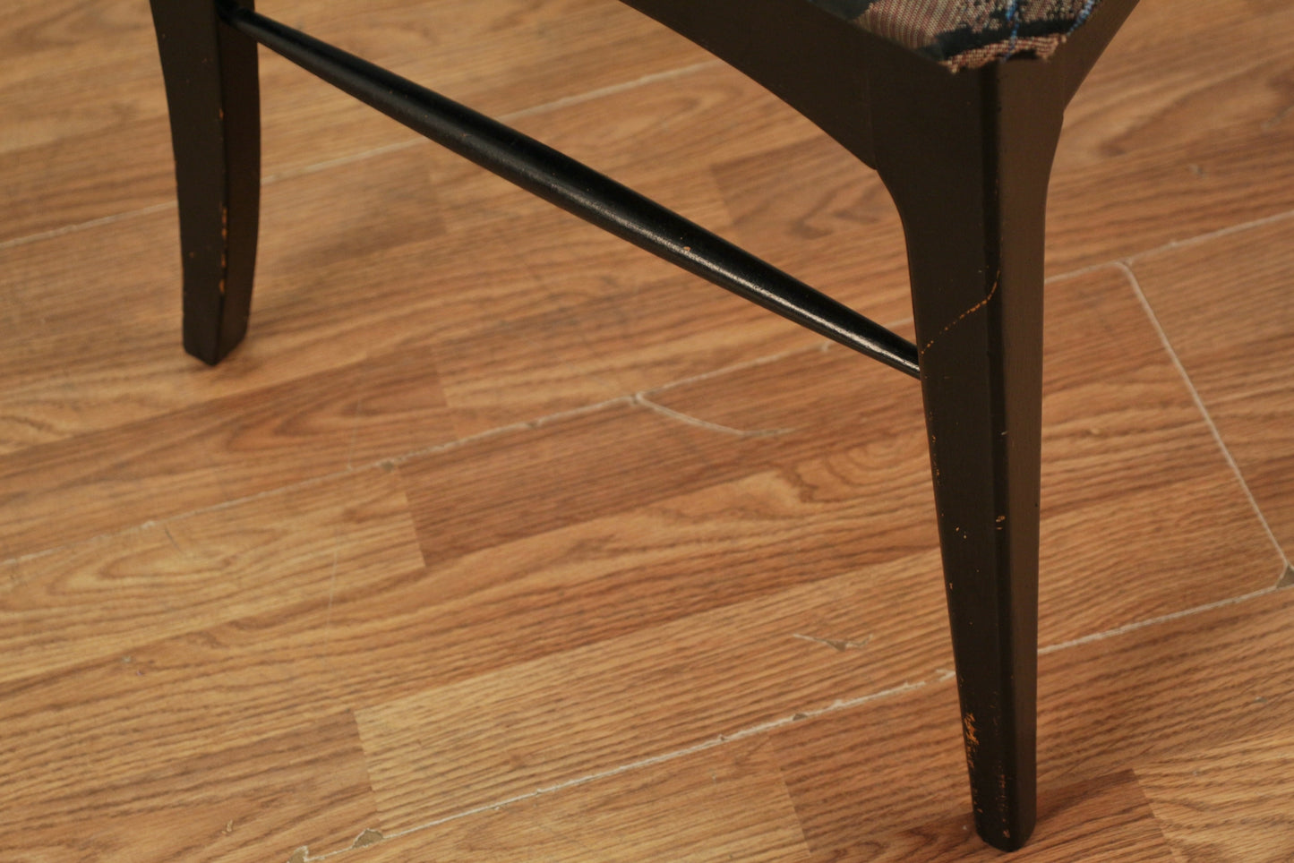 Mid Century Black & Brushstroke Side Chair