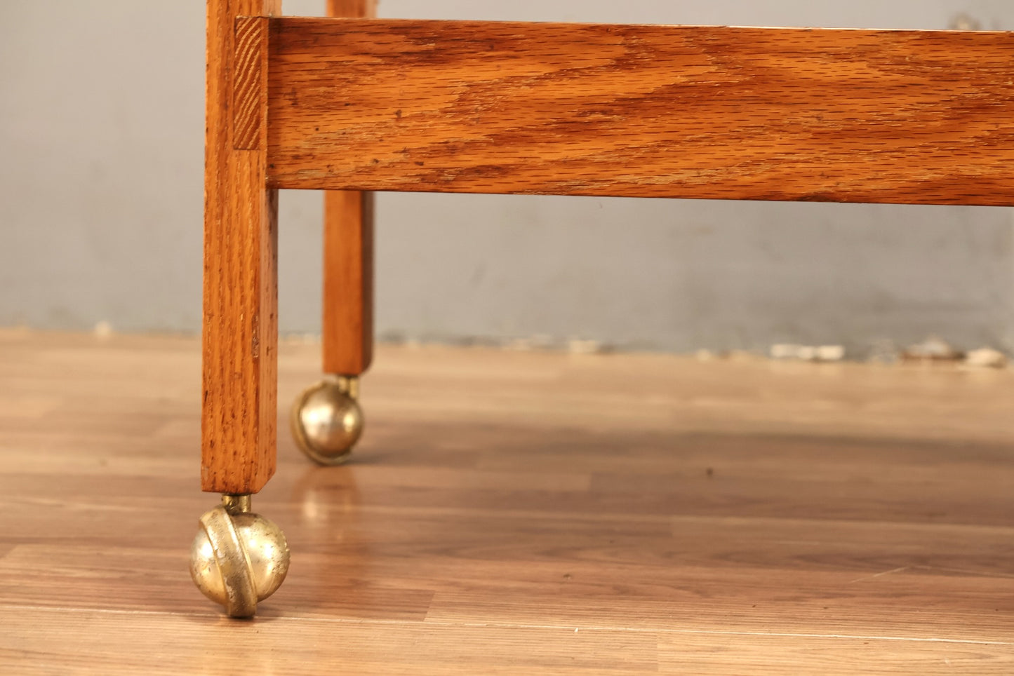 Country Oak 2-Tier Bar Cart