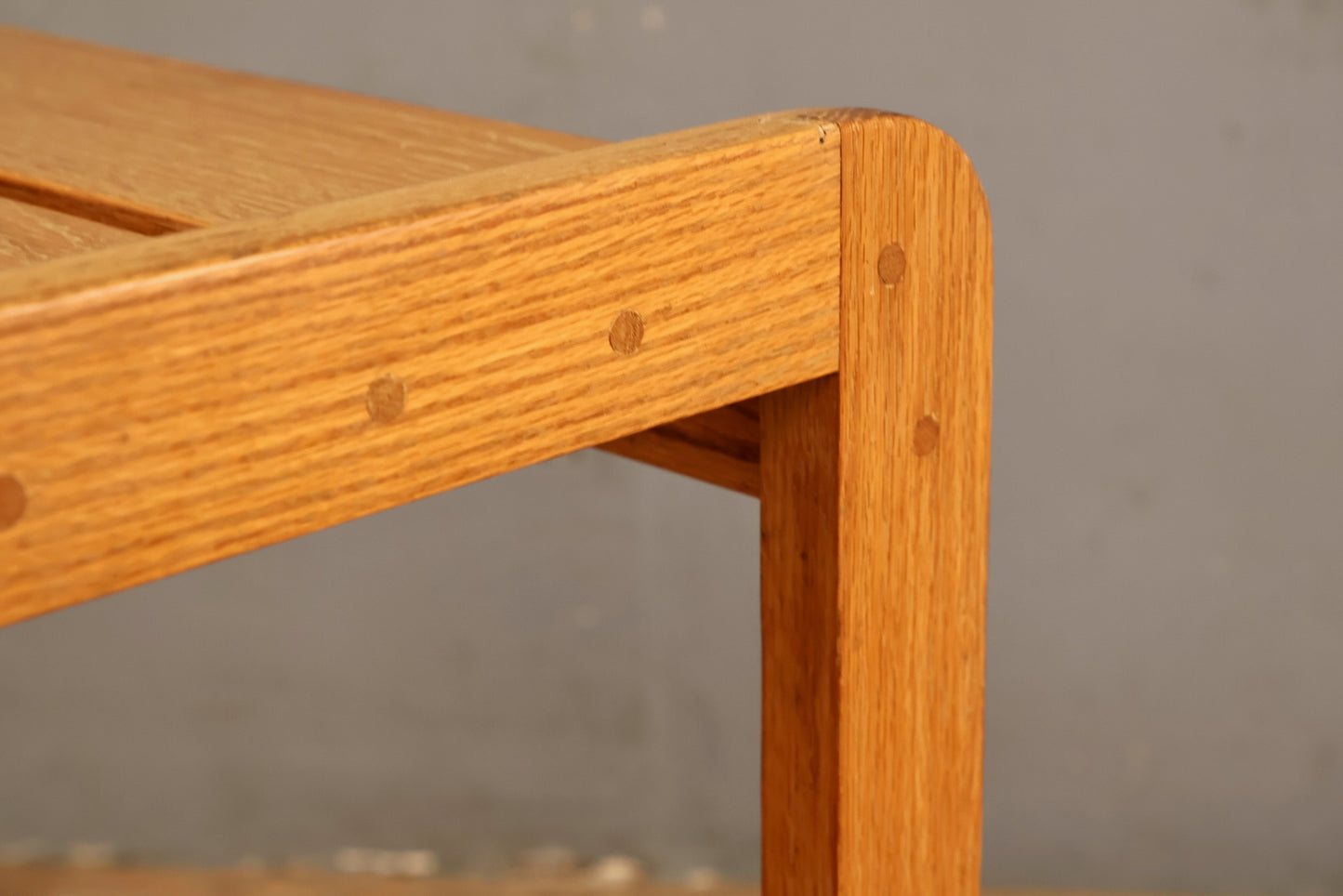 Country Oak 2-Tier Bar Cart