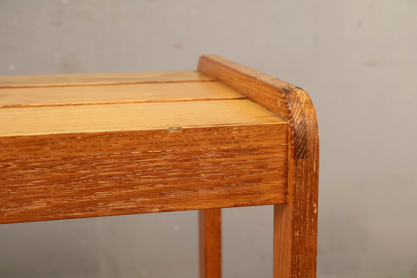 Country Oak 2-Tier Bar Cart