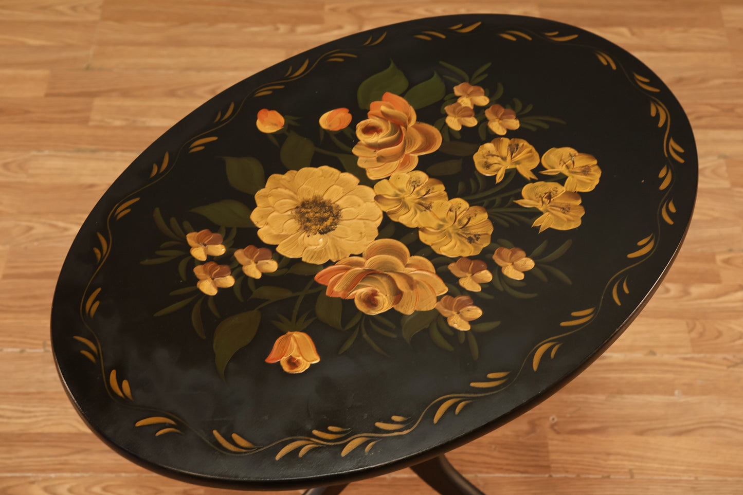 Victorian Floral Tilt-Top End Table