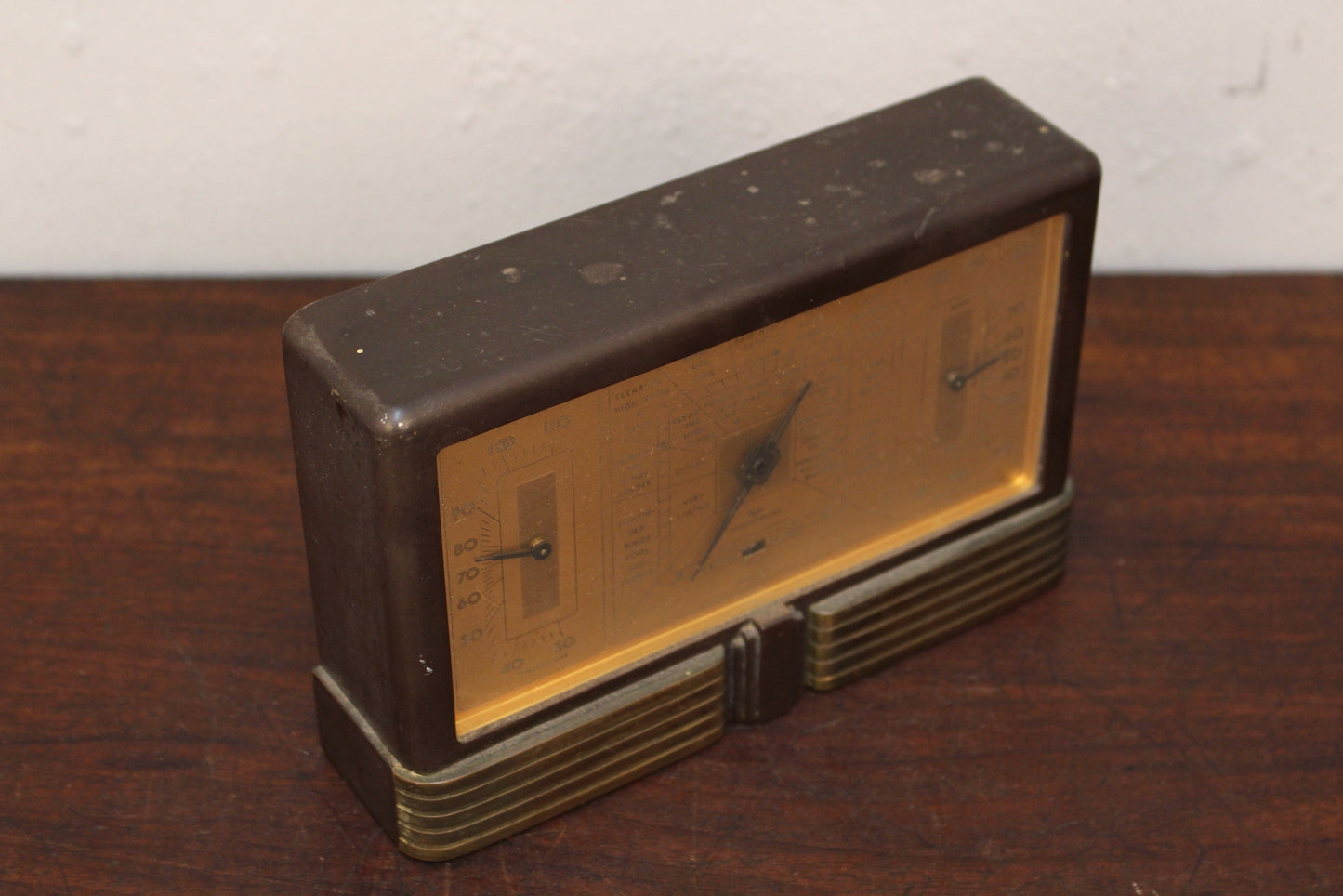 Art Deco Bakelite Stormoguide