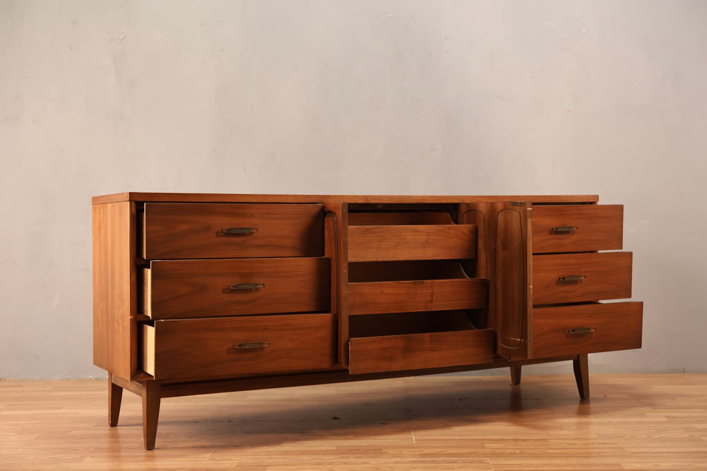 1960s Broyhill "Emphasis" 9-Drawer Dresser