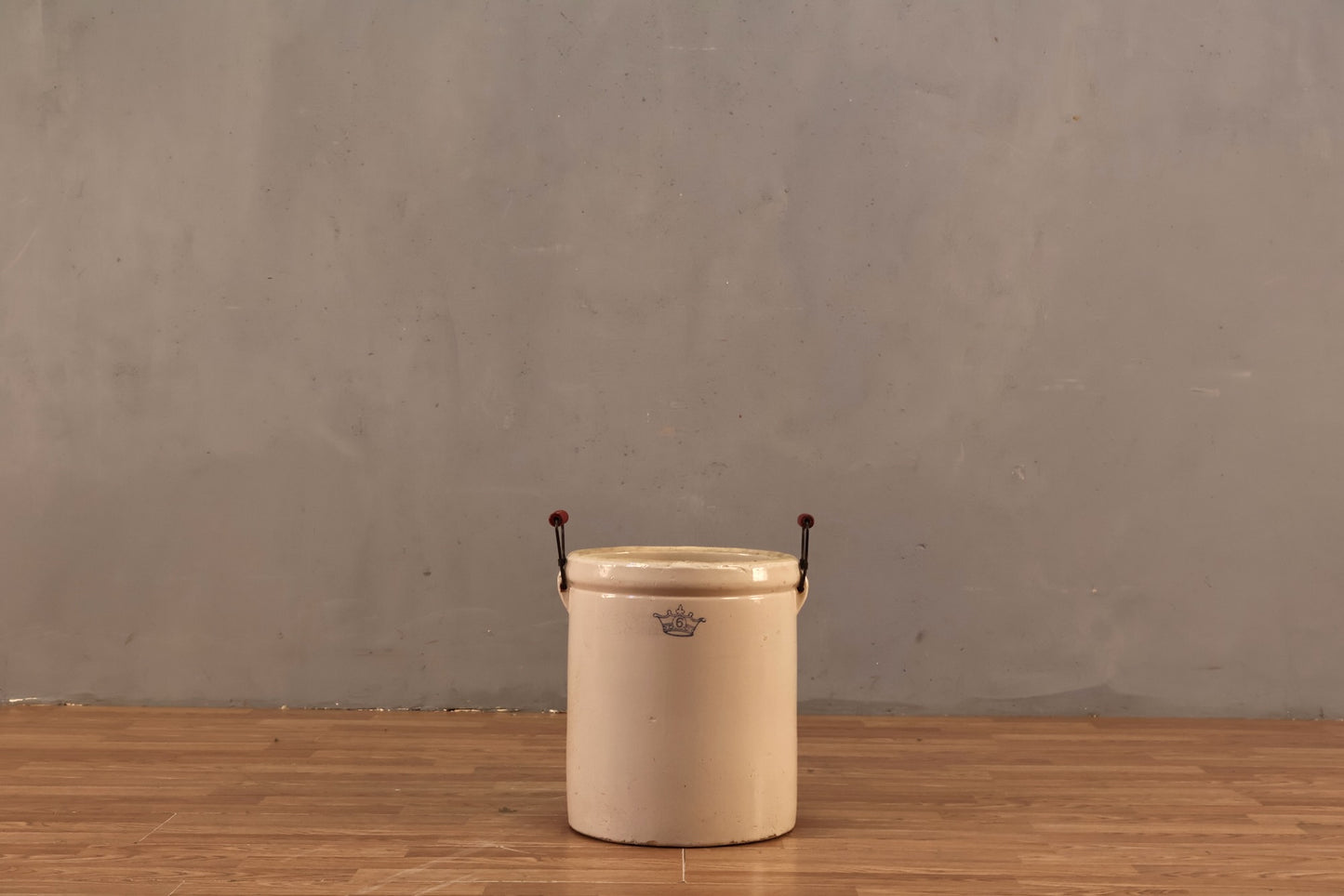 Robinson Ransbottom 6-Gallon Stoneware Crock