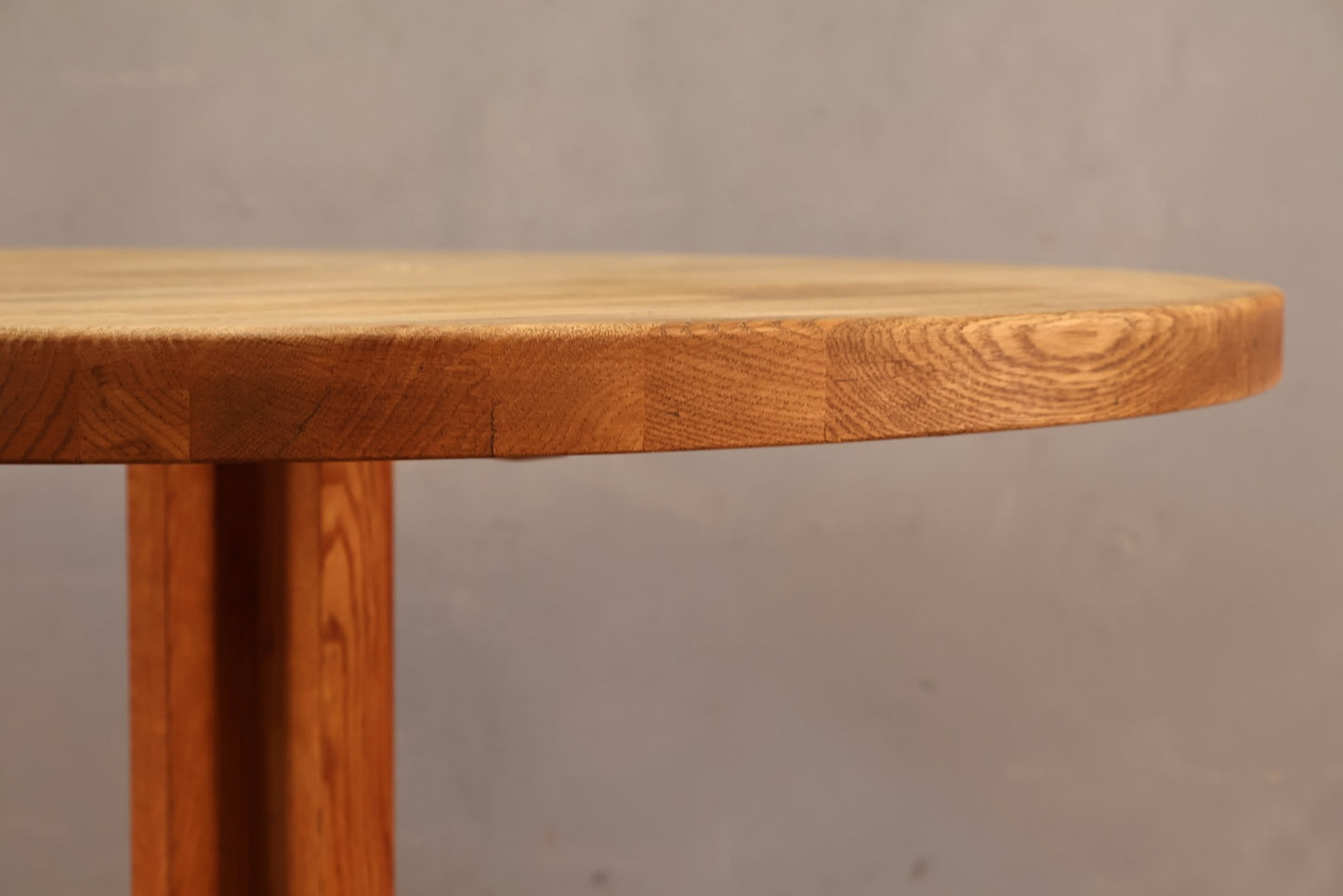 Oak Parquet Round Dining Table - ONLINE ONLY