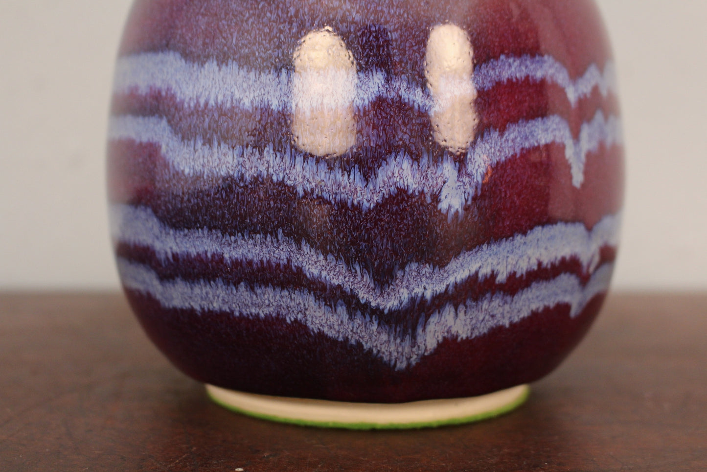 Small Wild Berry Ceramic Table Lamp