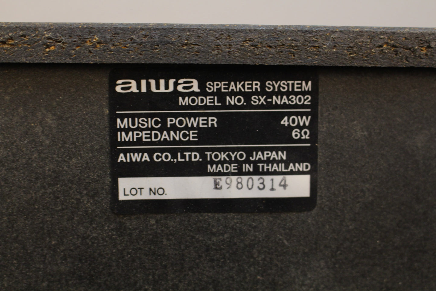Pair of Aiwa Bookshelf Speakers
