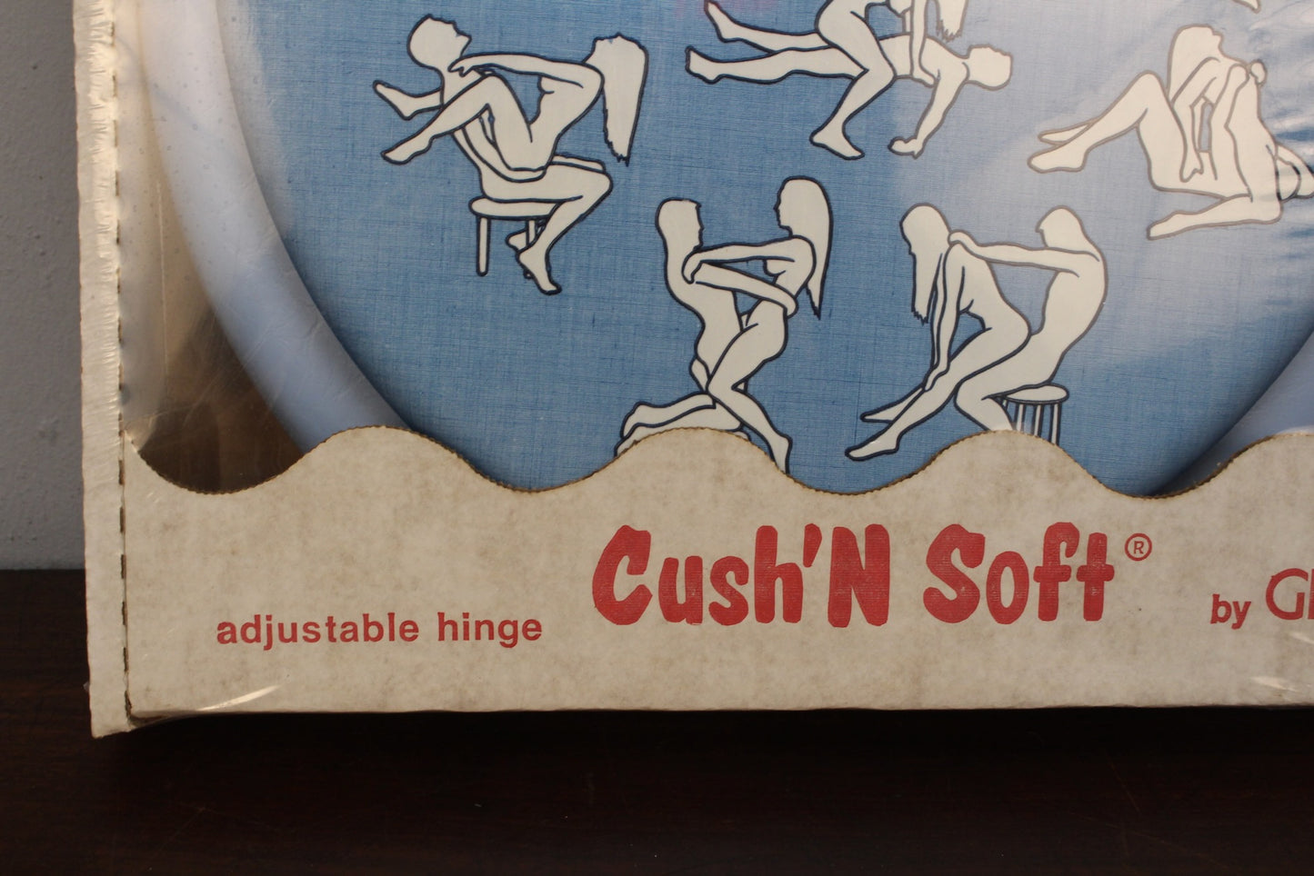 Retro Raunchy Padded Toilet Seat