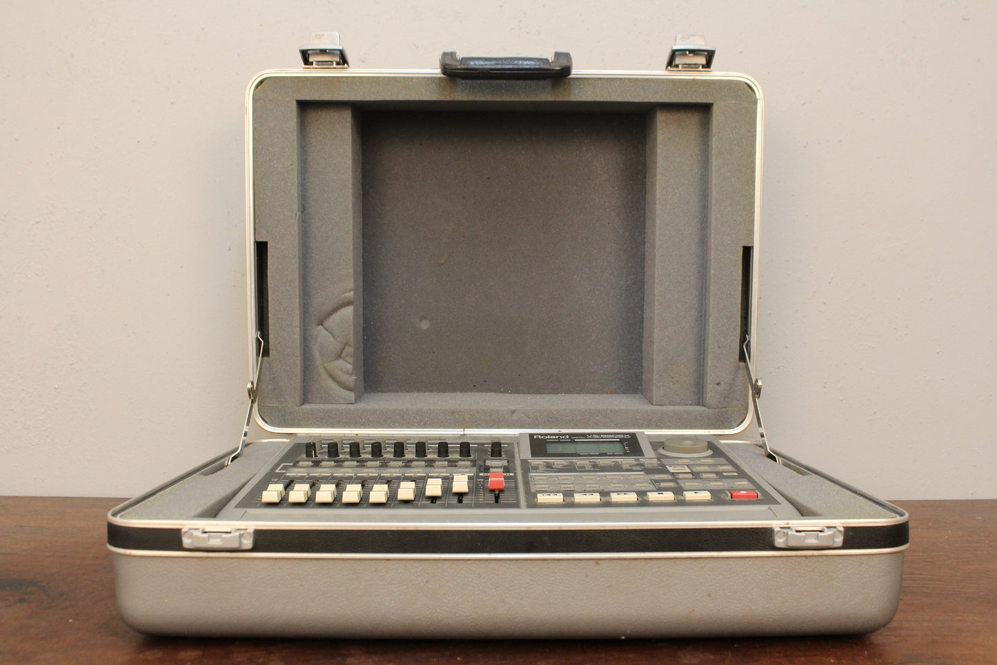 Roland 8-Track Studio Workstation
